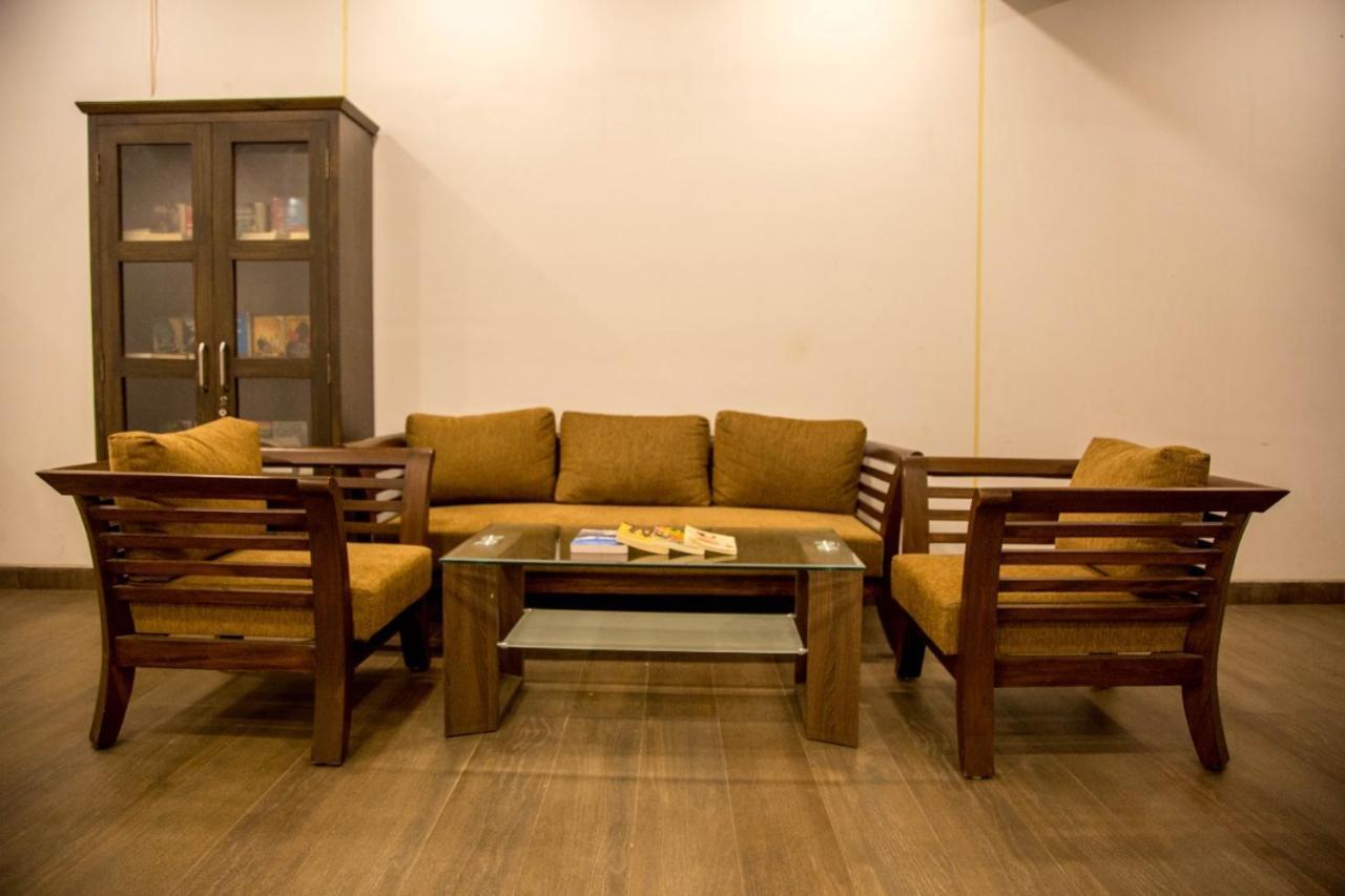 Отель Amansaraa Bhide Retreat Kihim Экстерьер фото